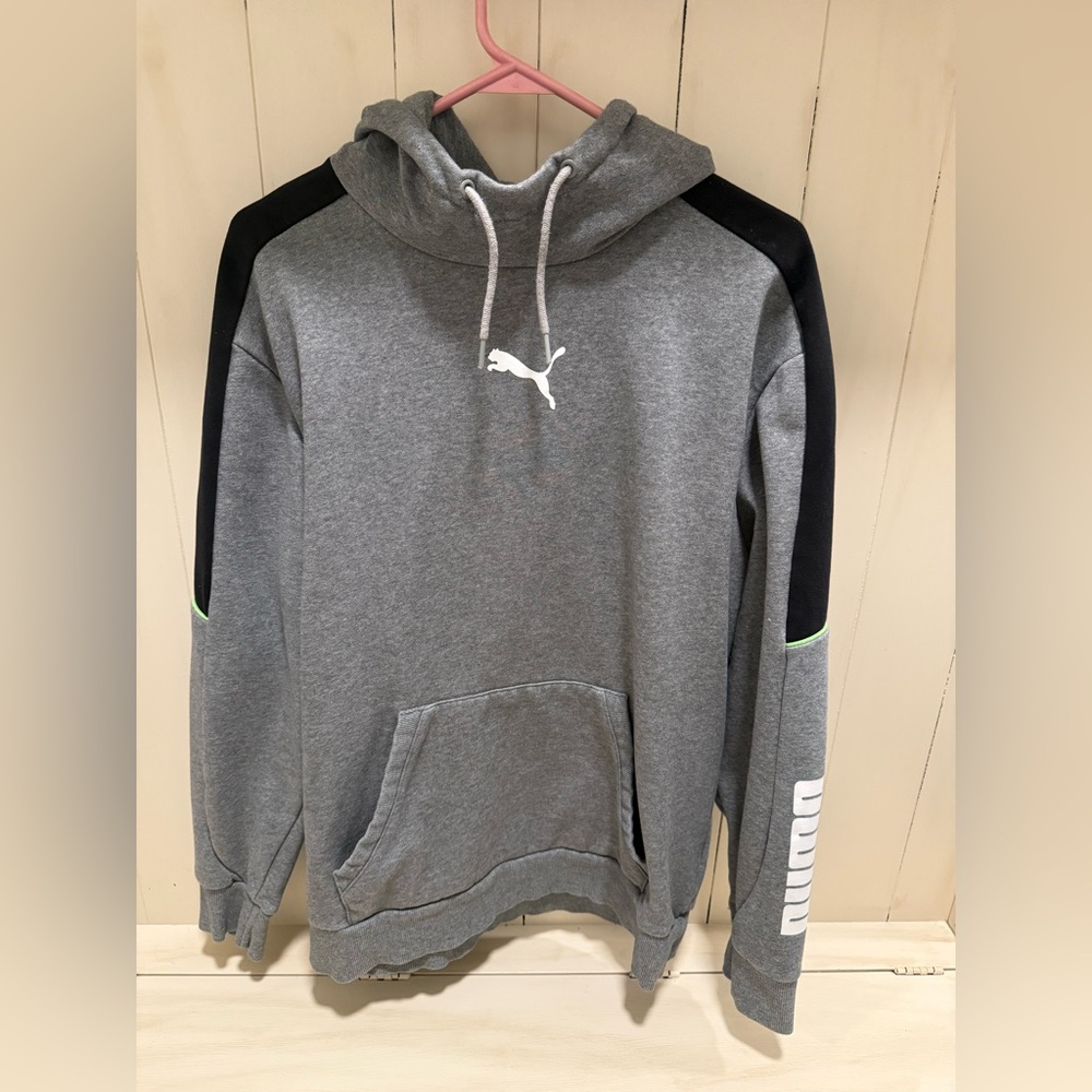 Puma sweatshirt